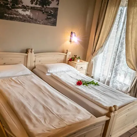 Alloggio per agriturismo La Zangola *