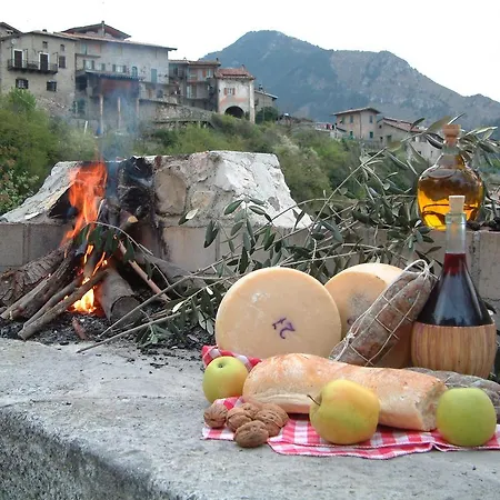 Alloggio per agriturismo La Zangola *